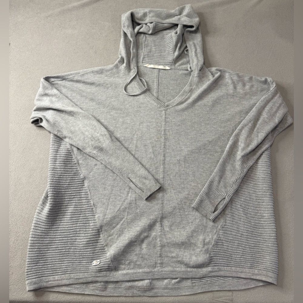 ATHLETA METTA HOODIE SWEATER SIZE M